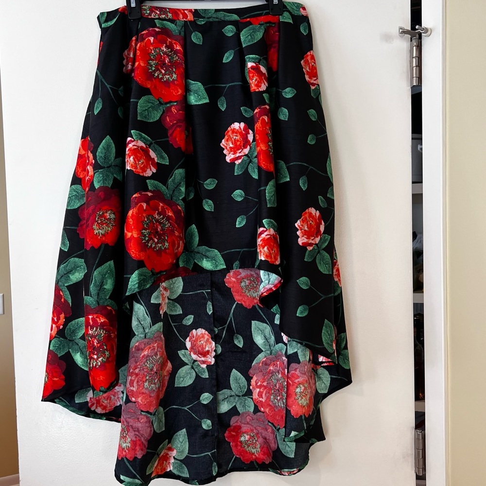 MY MICHELLE FLORAL HI LOW SKIRT SIZE XL